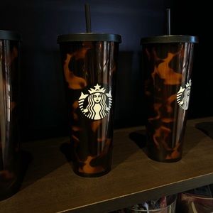 Meet your Posher, Stefani